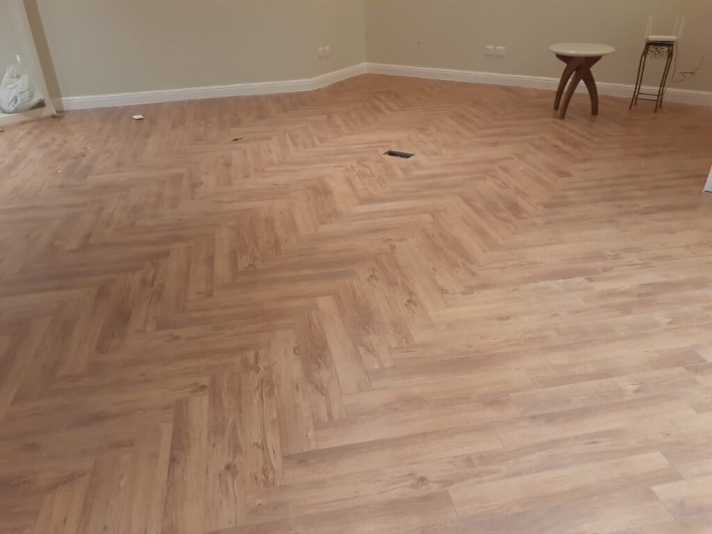 معلم تركيب باركيه بالرياض